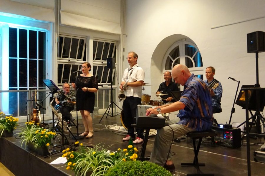 Schlossparkfreunde Sommerfest JazzthaTisch